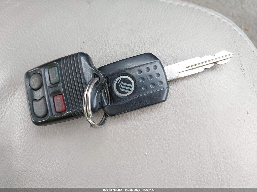 2MEHM75V09X623202 2009 MERCURY GRAND MARQUIS photo no. 11