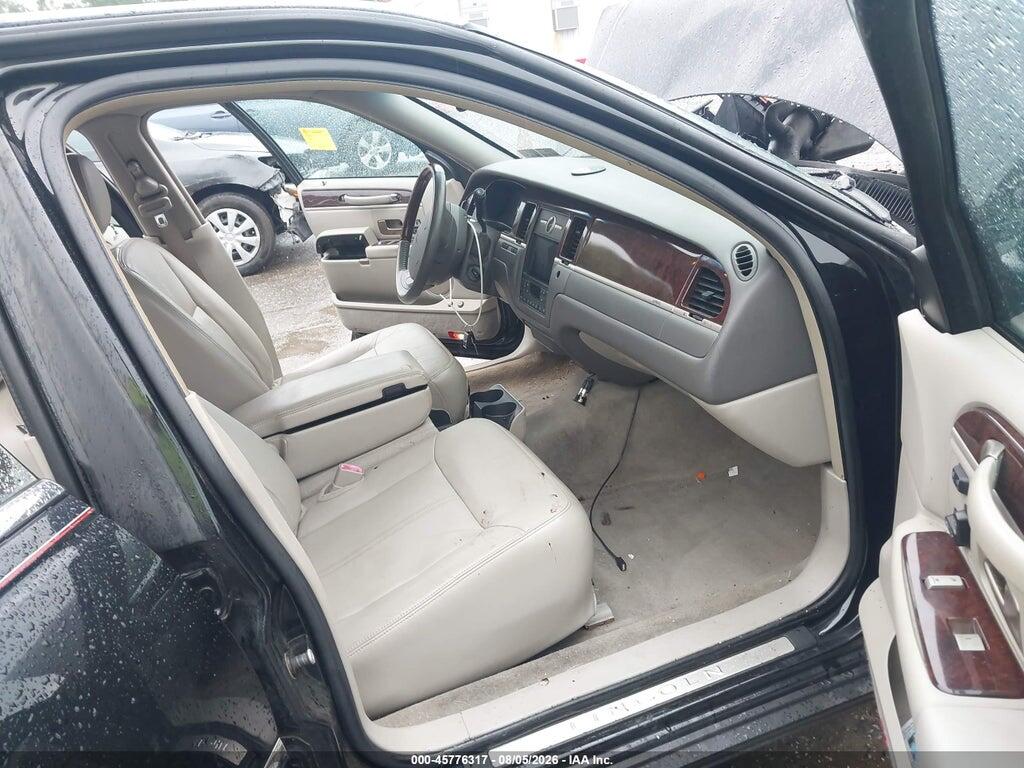 2LNHM82V39X621273 2009 LINCOLN TOWN CAR photo no. 5
