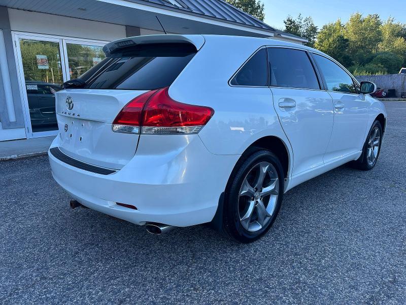2010 TOYOTA VENZA FWD V6 — Фото 4 из 10