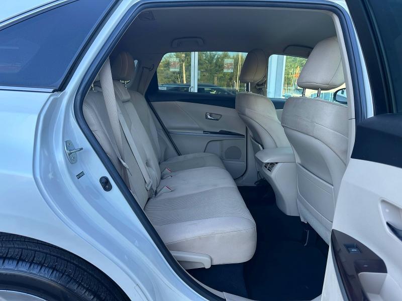 2010 TOYOTA VENZA FWD V6 — Фото 6 из 10
