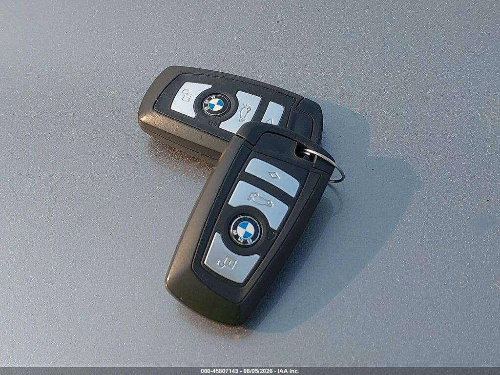 WBASN4C53AC209545 2010 BMW 550I GRAN TURISMO photo no. 11