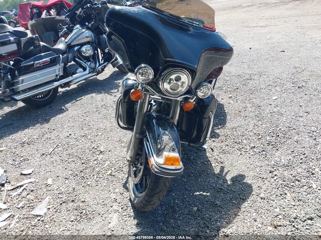 1HD1FC416AB620203 2010 HARLEY-DAVIDSON FLHTCU photo no. 5