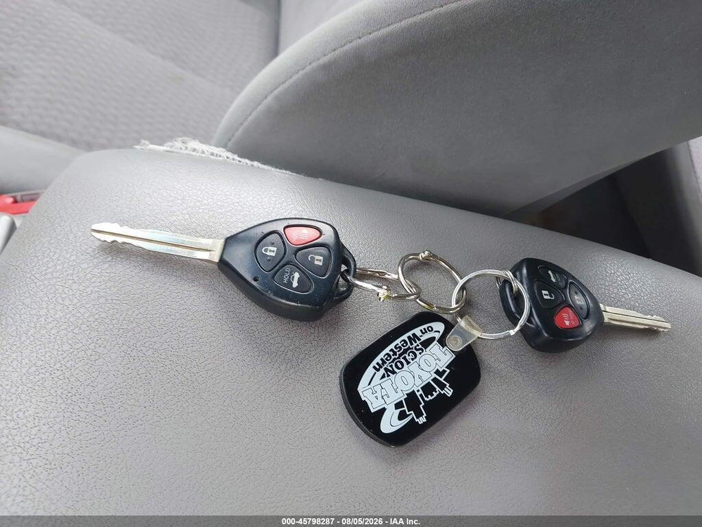 4T4BF3EK5AR027256 2010 TOYOTA CAMRY photo no. 11