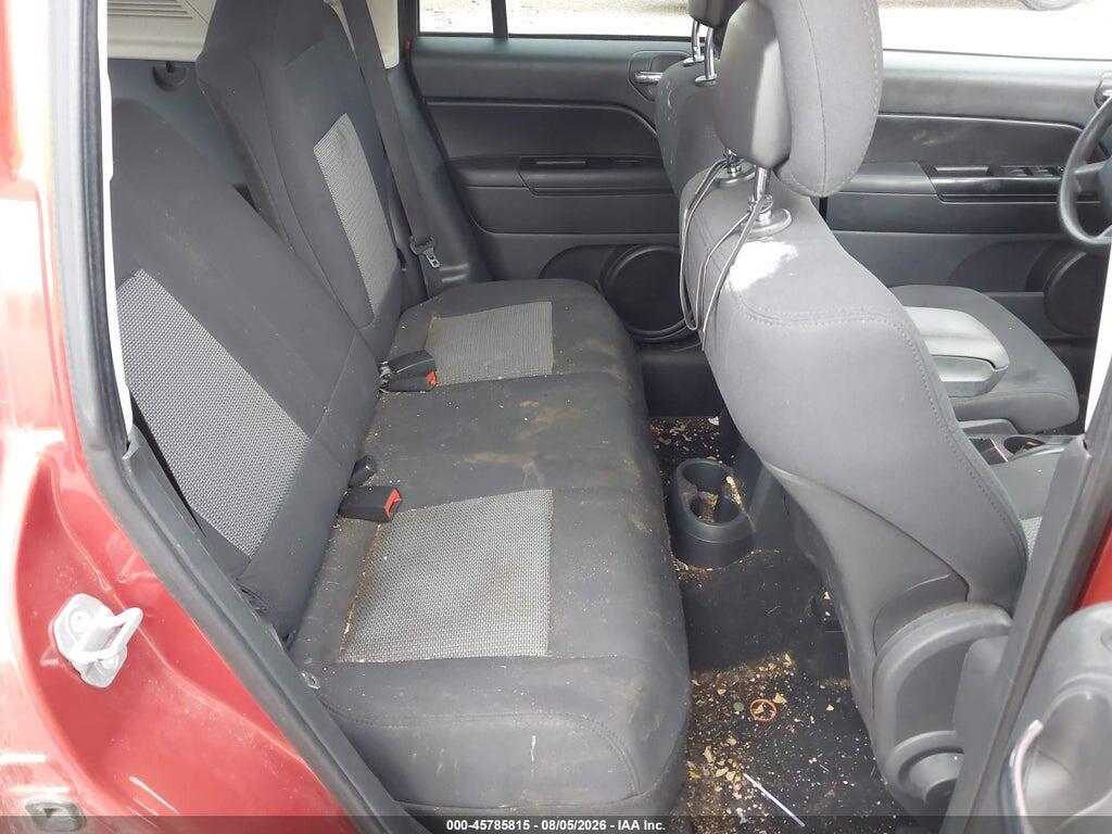 1J4NT4FA5AD504746 2010 JEEP COMPASS photo no. 8