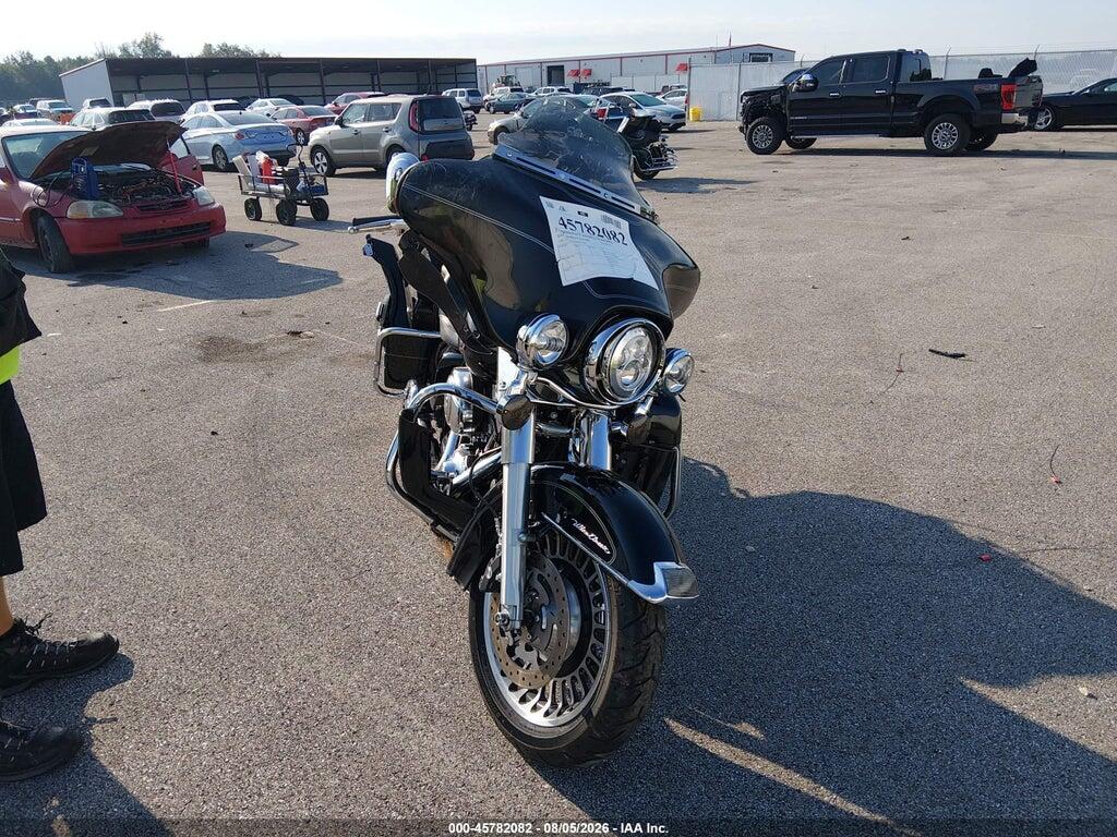 1HD1FC416AB673810 2010 HARLEY-DAVIDSON FLHTCU photo no. 5
