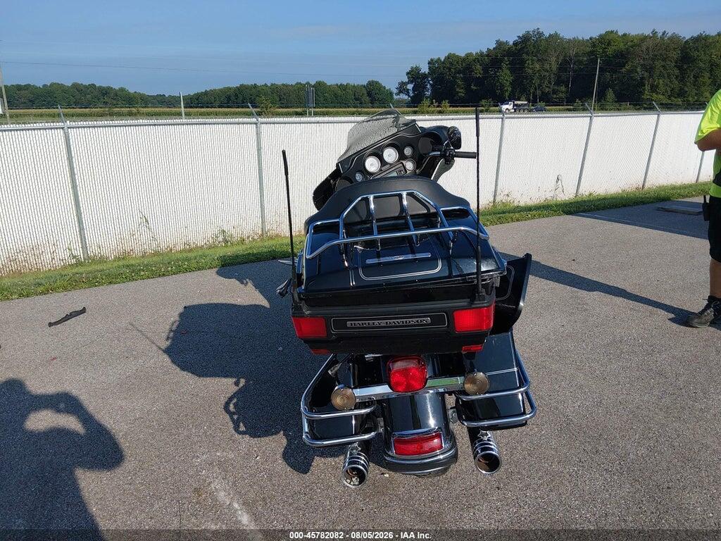 1HD1FC416AB673810 2010 HARLEY-DAVIDSON FLHTCU photo no. 6