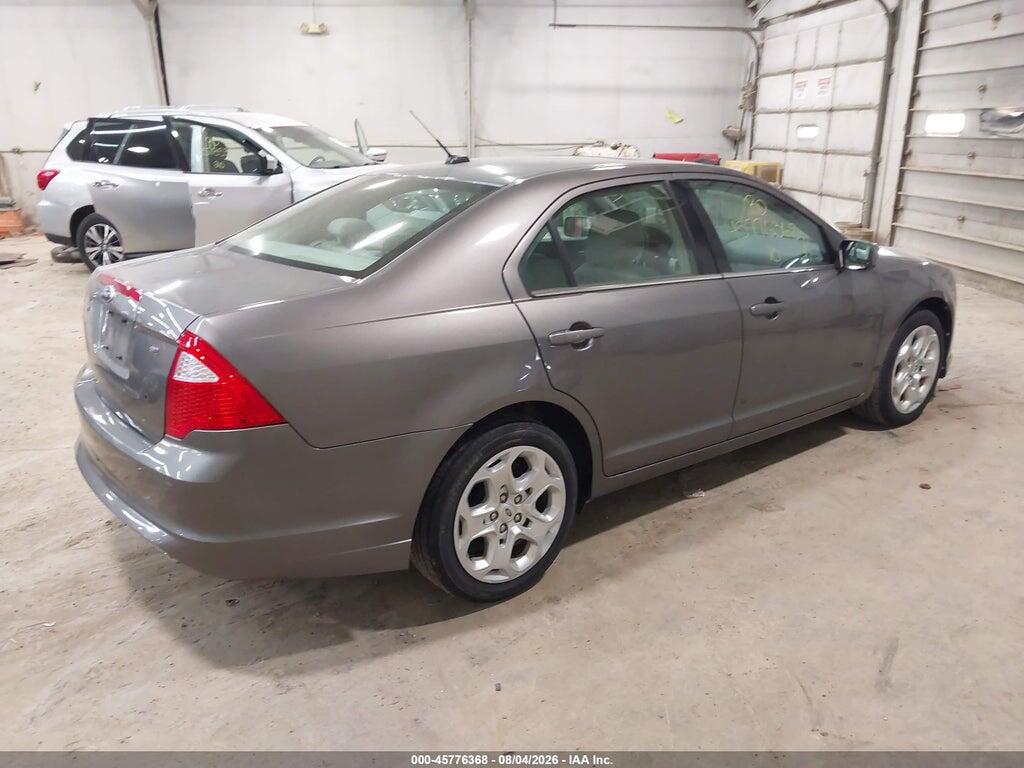 3FAHP0HA4AR344028 2010 FORD FUSION photo no. 4