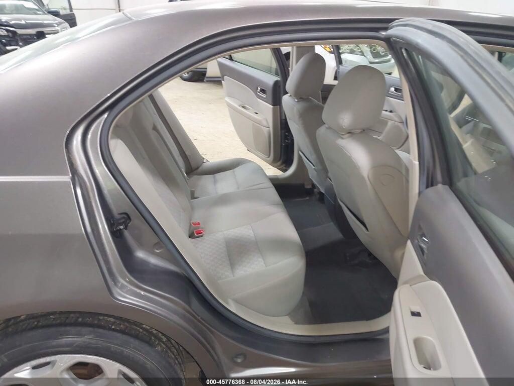 3FAHP0HA4AR344028 2010 FORD FUSION photo no. 8