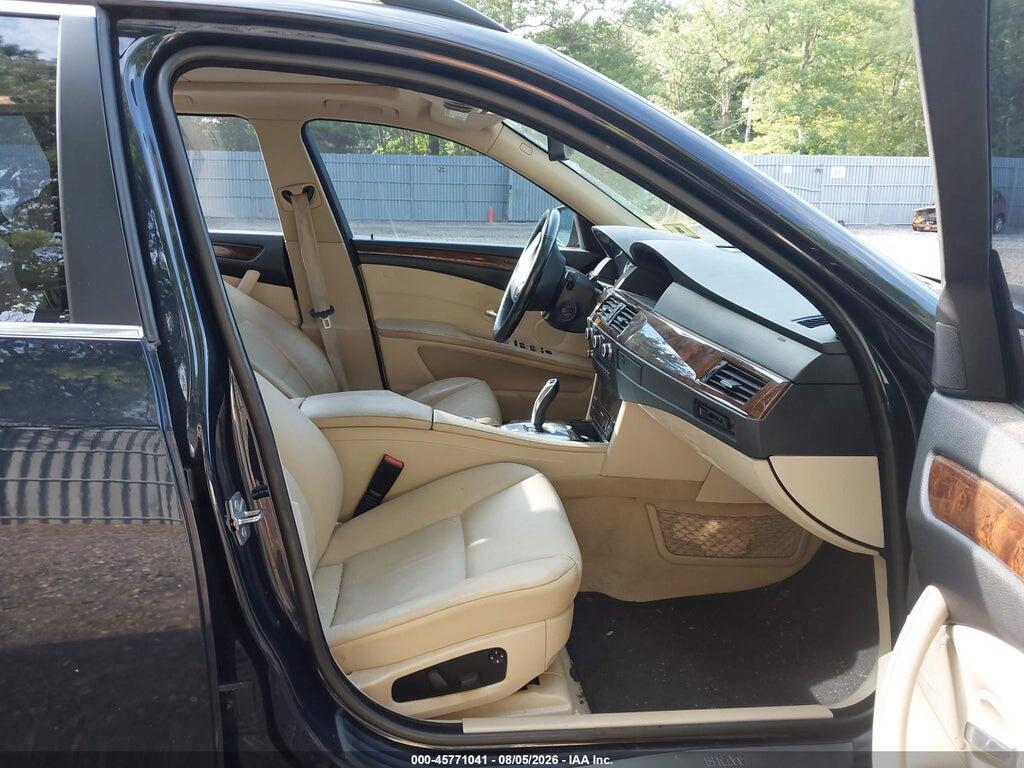 WBAPT7C53AC237388 2010 BMW 535I photo no. 5