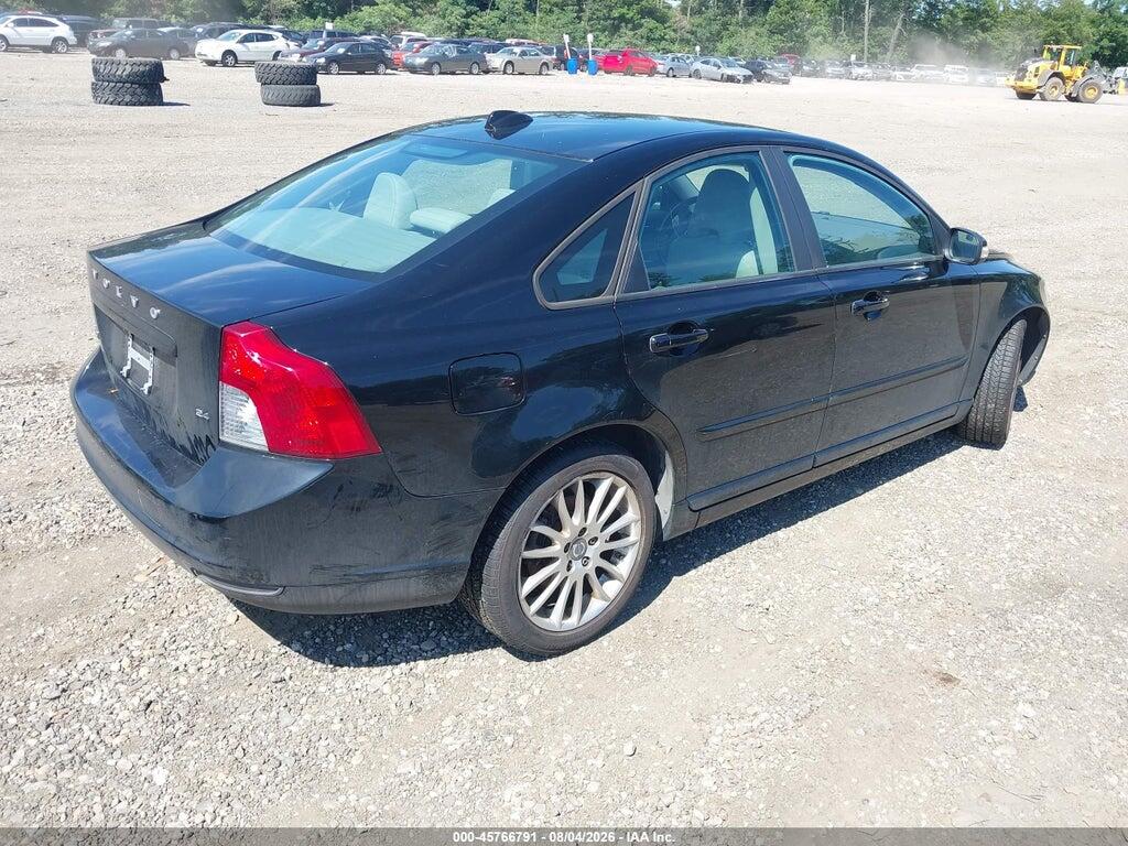 YV1390MS5A2508298 2010 VOLVO S40 photo no. 4