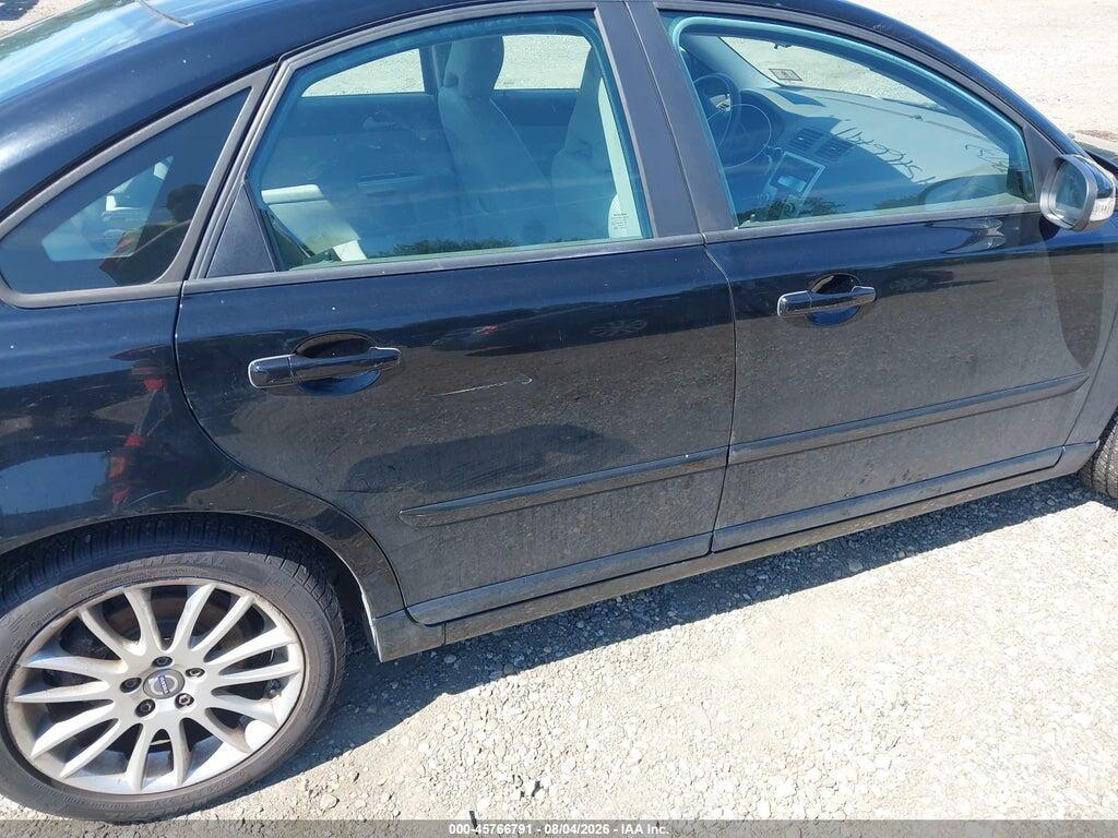 YV1390MS5A2508298 2010 VOLVO S40 photo no. 6