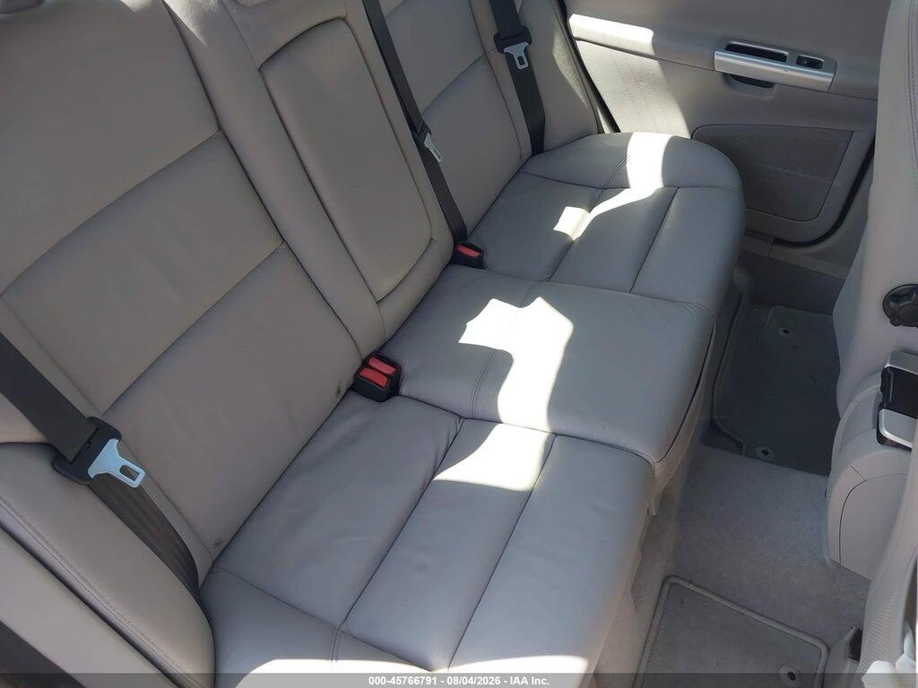 YV1390MS5A2508298 2010 VOLVO S40 photo no. 8