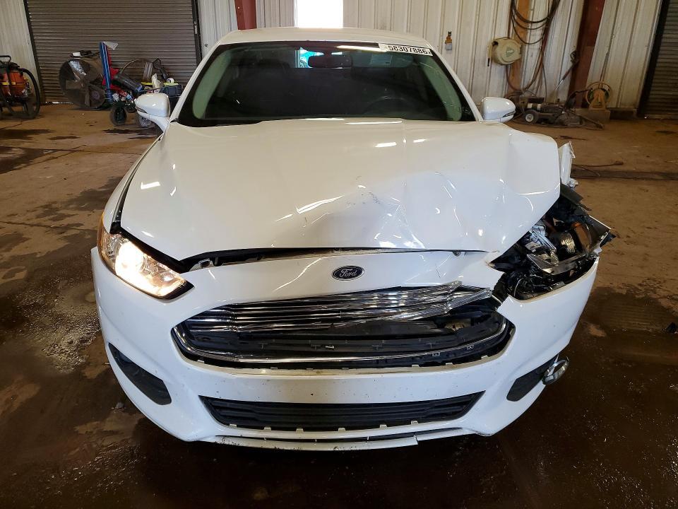 2016 FORD FUSION SE PHEV — Фото 5 из 12