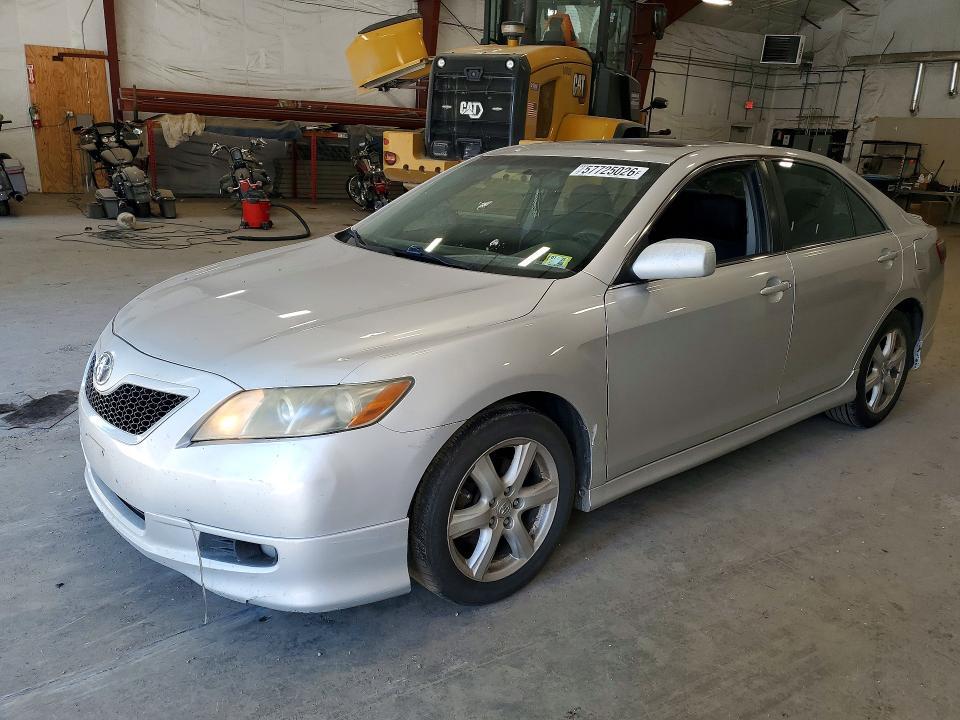 2008 TOYOTA CAMRY SE