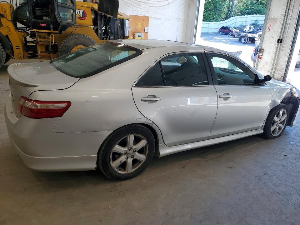 2008 TOYOTA CAMRY SE — Фото 3 из 12