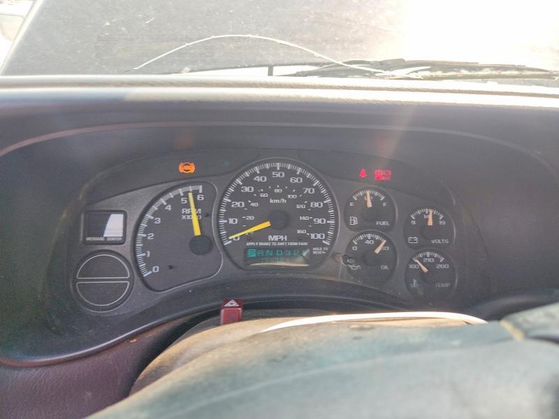 2000 CHEVROLET SILVERADO K1500 — Фото 9 из 12