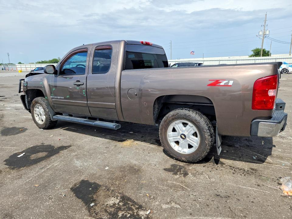 2008 CHEVROLET SILVERADO C1500 — Фото 2 из 12
