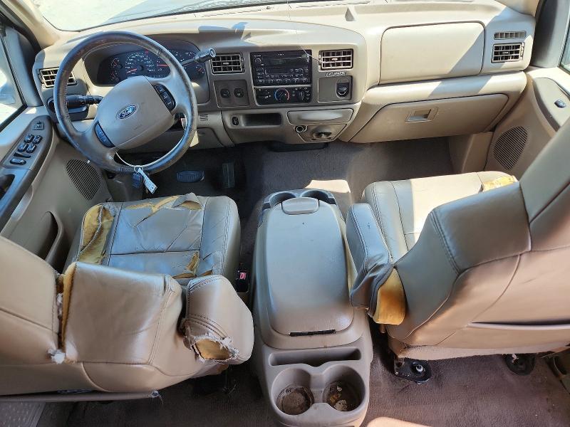 2004 FORD EXCURSION XLT — Фото 8 из 13
