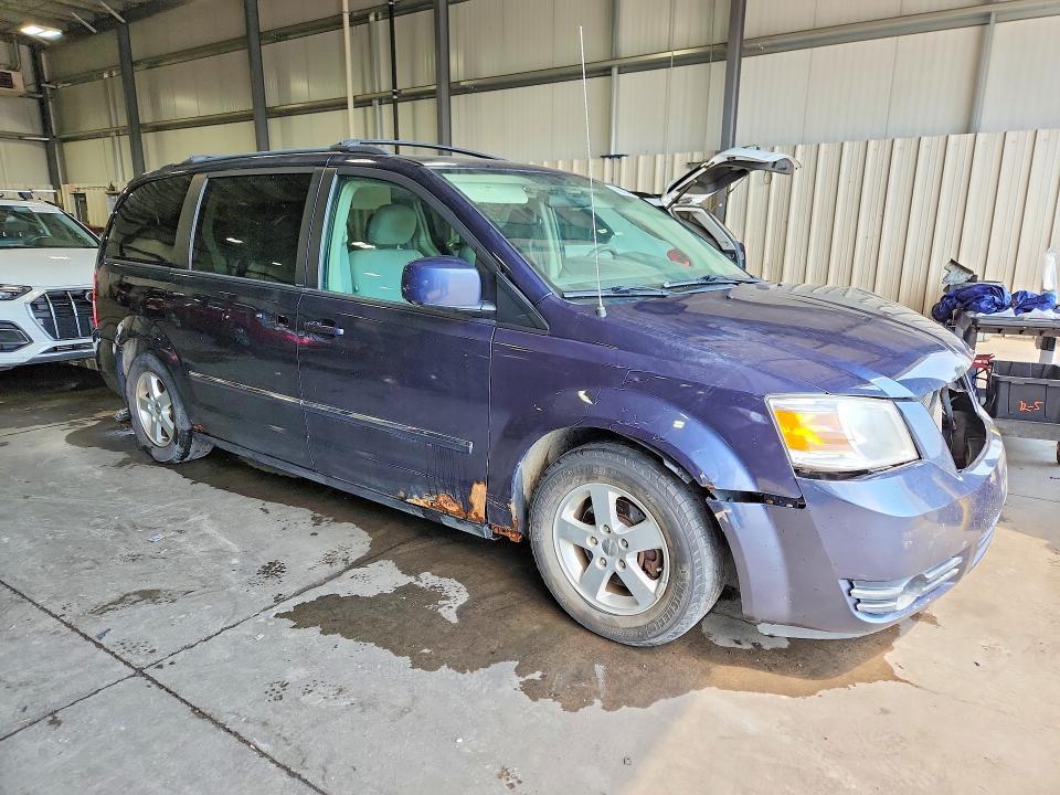 2008 DODGE GRAND CARAVAN SXT — Фото 4 из 14