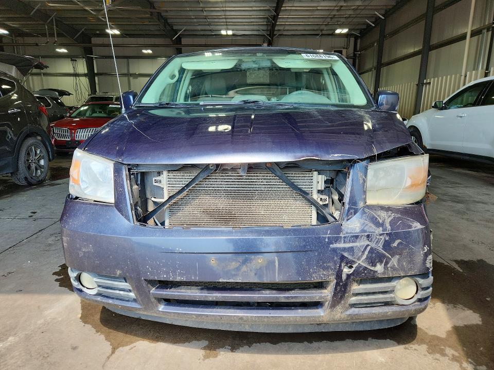2008 DODGE GRAND CARAVAN SXT — Фото 5 из 14