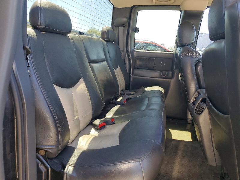 2004 GMC NEW SIERRA C1500 — Фото 10 из 12