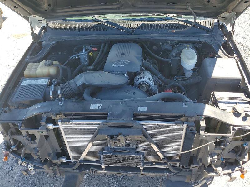 2004 GMC NEW SIERRA C1500 — Фото 11 из 12