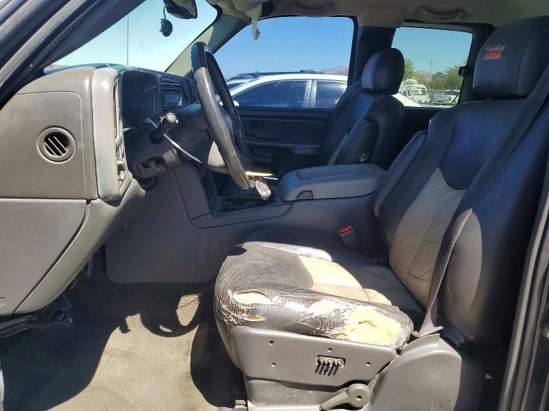 2004 GMC NEW SIERRA C1500 — Фото 7 из 12