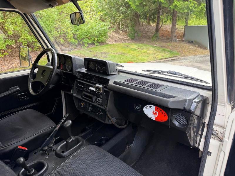 1982 MERCEDES-BENZ 240 240GD — Фото 9 из 10