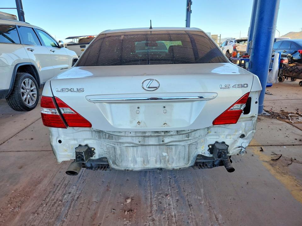 2004 LEXUS LS 430 — Фото 6 из 13