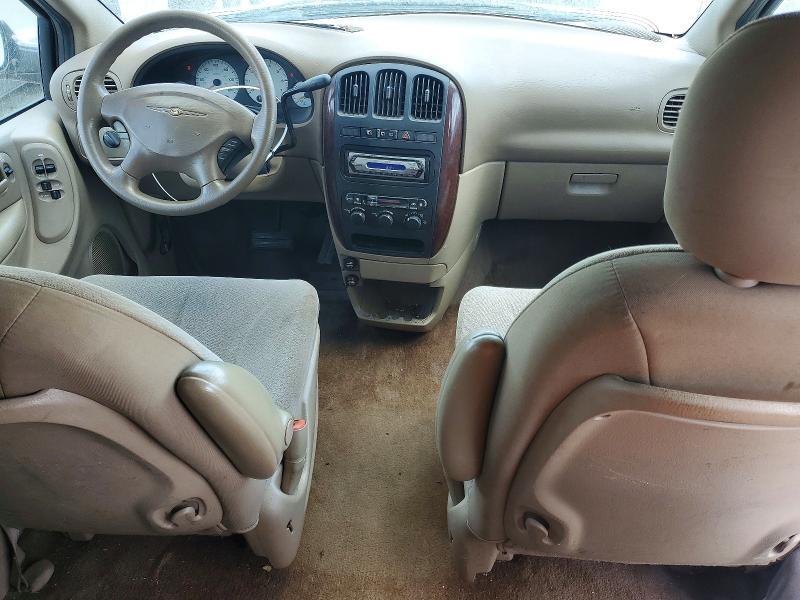 2001 CHRYSLER TOWN-COUNTRY — Фото 8 из 14