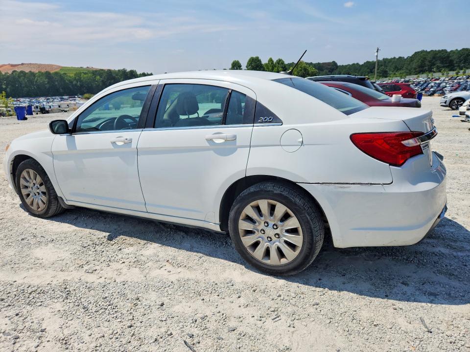 2012 CHRYSLER 200 LX — Фото 2 из 13