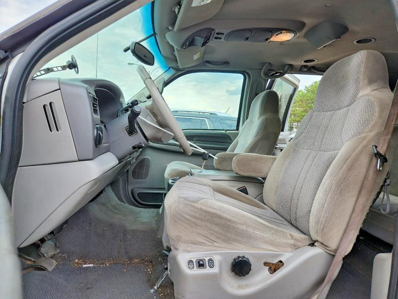 2001 FORD EXCURSION XLT — Фото 7 из 12