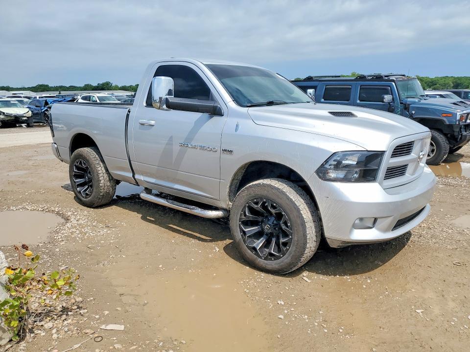 2012 DODGE RAM 1500 SPORT — Фото 4 из 12