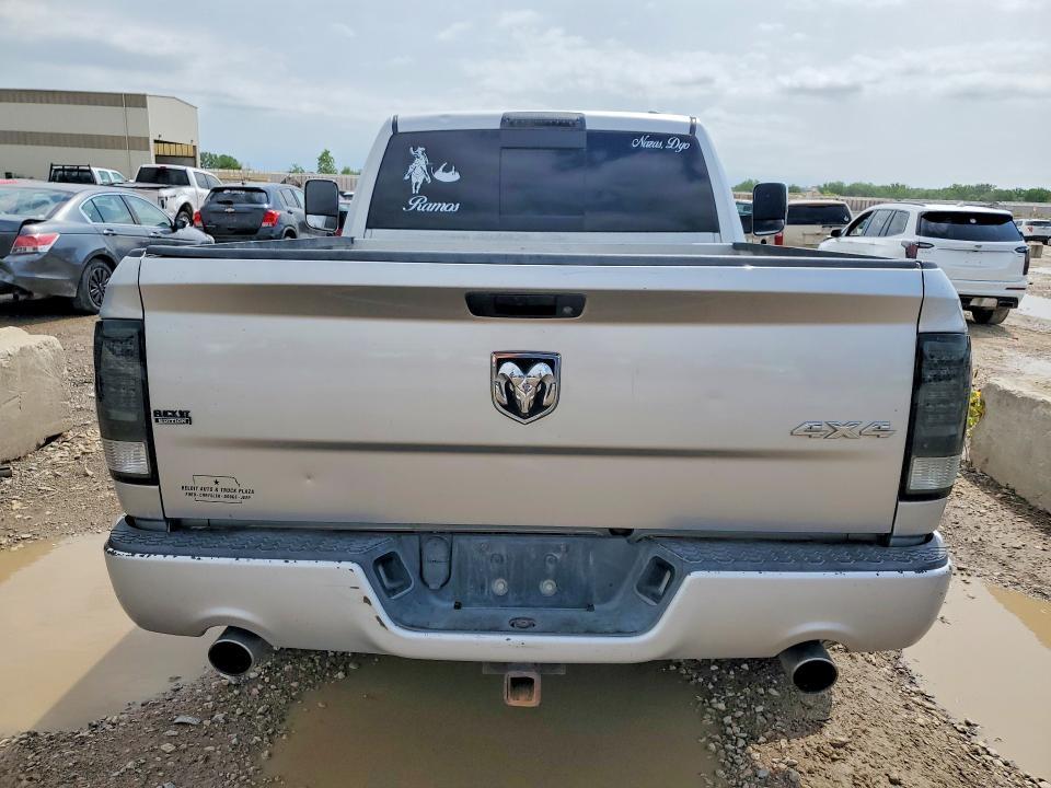2012 DODGE RAM 1500 SPORT — Фото 6 из 12