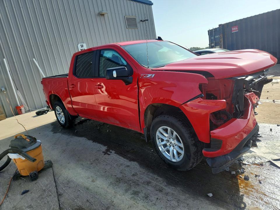 2020 CHEVROLET SILVERADO K1500 RST — Фото 4 из 13