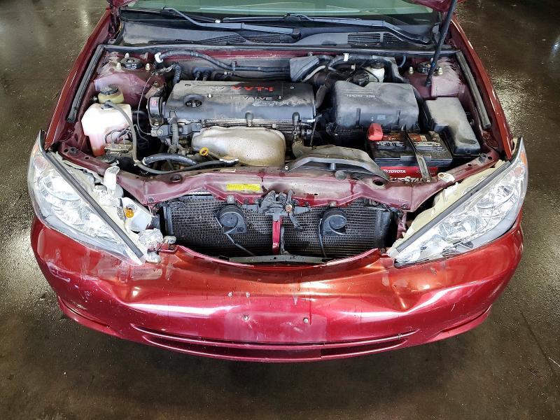 2004 TOYOTA CAMRY LE — Фото 11 из 12