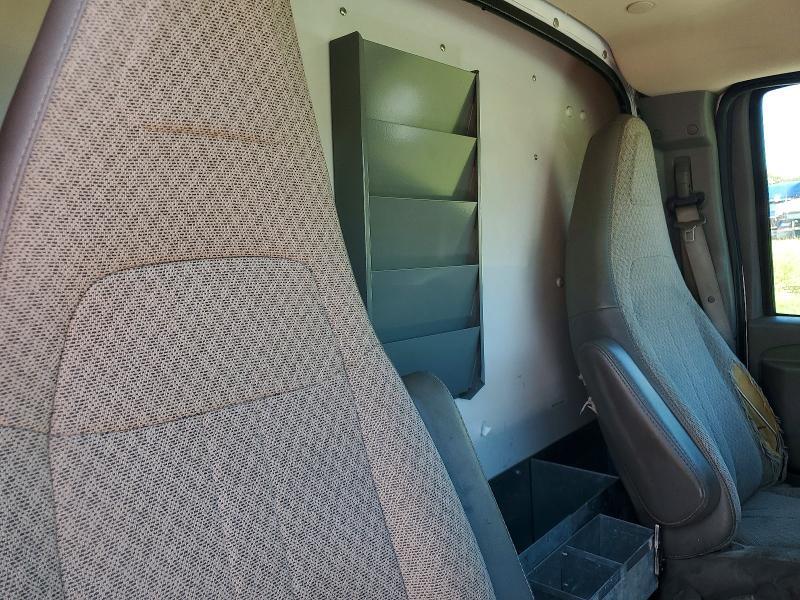 2016 CHEVROLET EXPRESS G3500 — Фото 10 из 12
