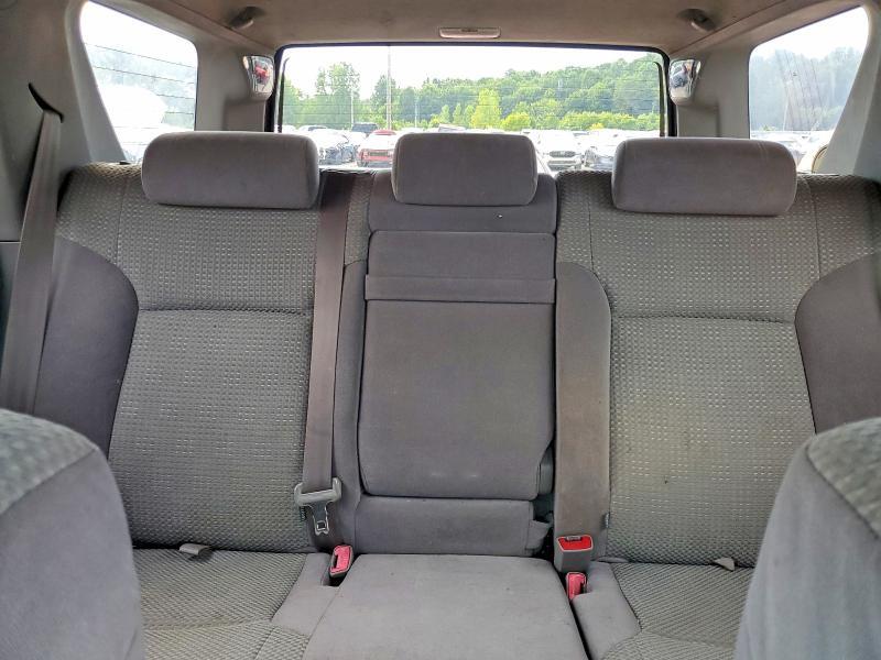 2004 TOYOTA 4RUNNER SR5 — Фото 10 из 13