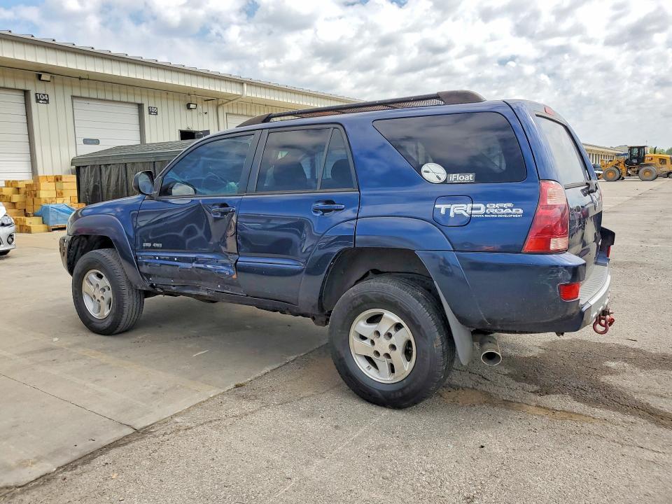 2004 TOYOTA 4RUNNER SR5 — Фото 2 из 13