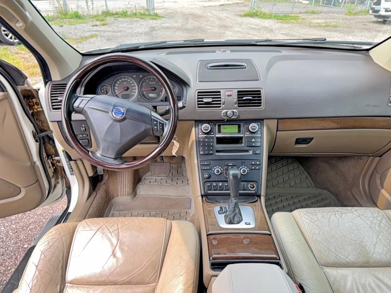 2010 VOLVO XC90 3.2 — Фото 9 из 10