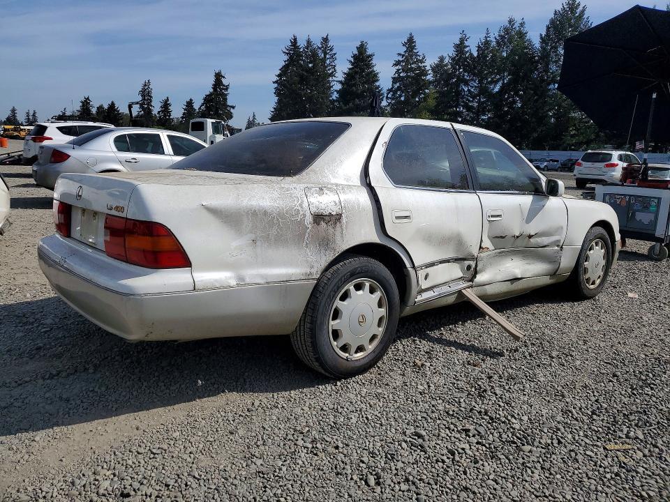1996 LEXUS LS 400 — Фото 3 из 12