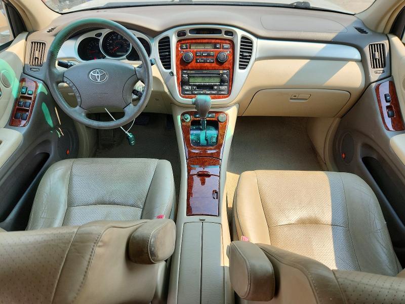 2004 TOYOTA HIGHLANDER LIMITED — Фото 8 из 13