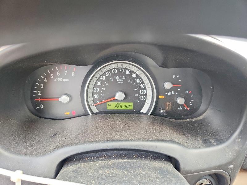 2008 HYUNDAI ENTOURAGE GLS — Фото 9 из 13