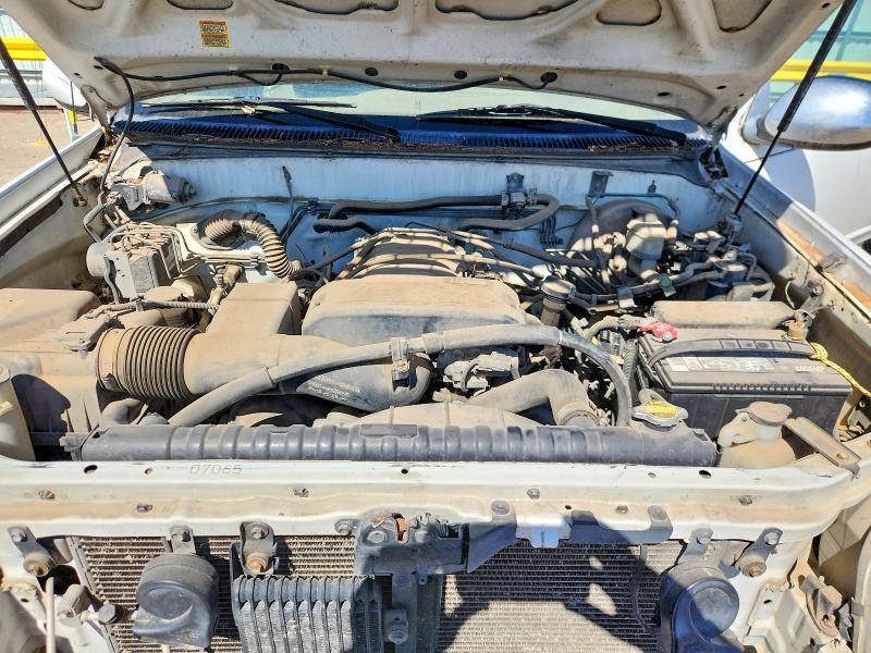 2001 TOYOTA TUNDRA ACCESS CAB LIMITED — Фото 11 из 12