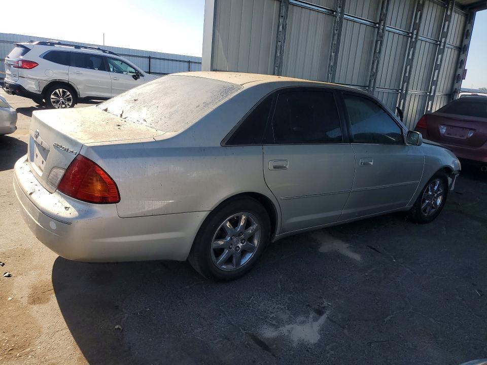 4T1BF28B71U174954 2001 TOYOTA AVALON photo no. 3