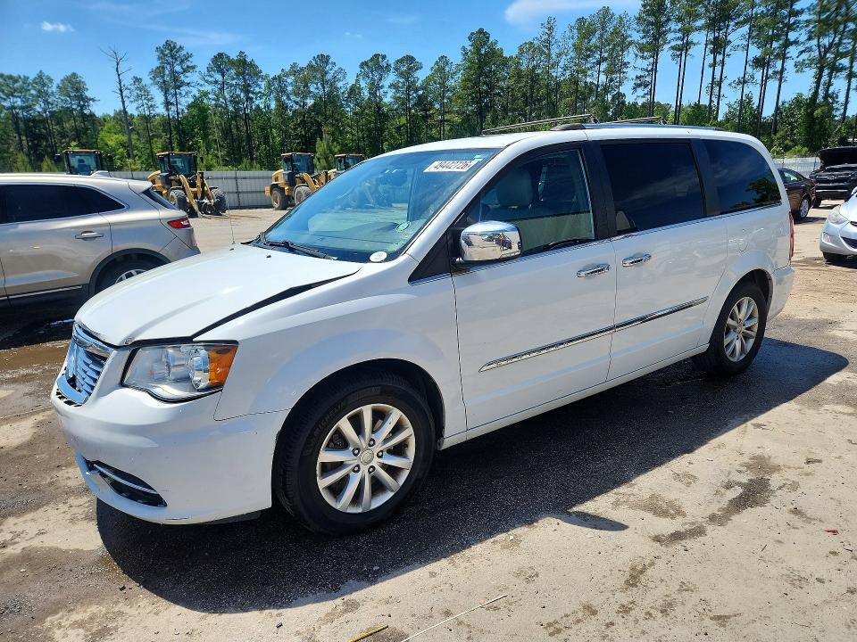 2016 CHRYSLER TOWN & COUNTRY LIMITED PLATINUM