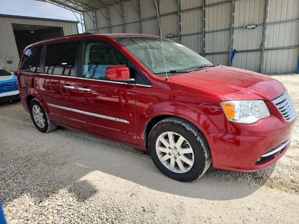 2016 CHRYSLER TOWN & COUNTRY TOURING — Фото 4 из 13