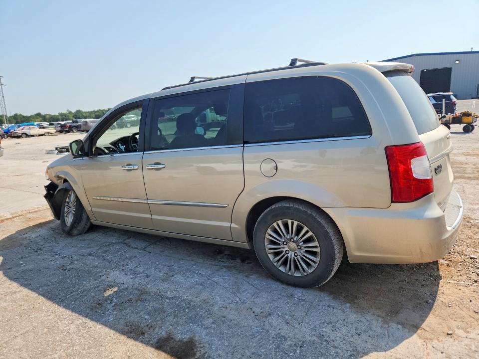 2016 CHRYSLER TOWN & COUNTRY TOURING L — Фото 2 из 13
