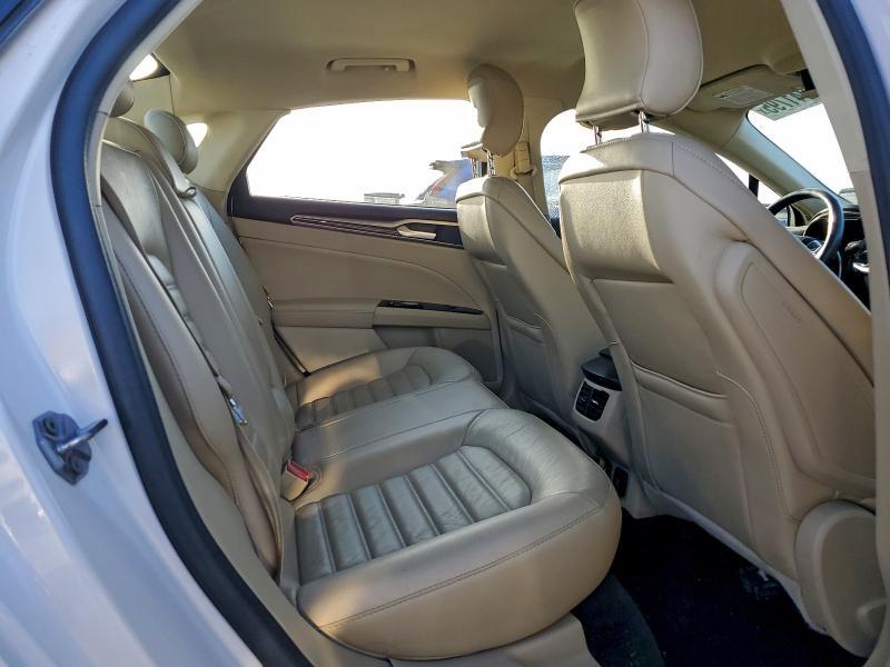 2016 FORD FUSION SE PHEV — Фото 10 из 12