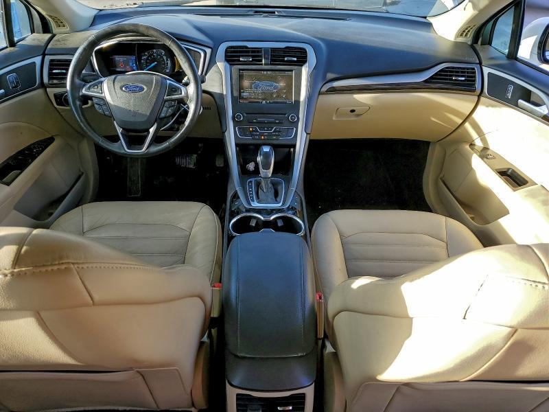 2016 FORD FUSION SE PHEV — Фото 8 из 12